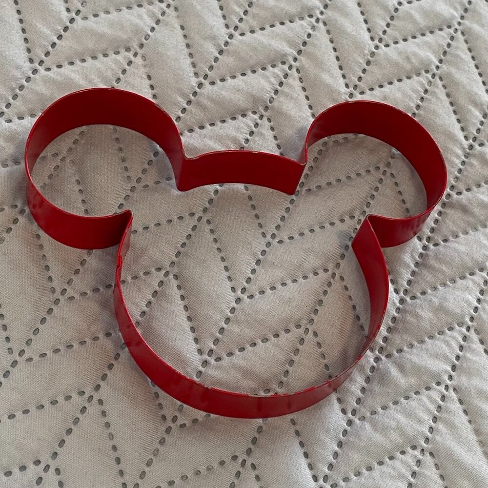 Disney Mickey Mouse Red Large Metal Walt Disney World Cookie Cutter